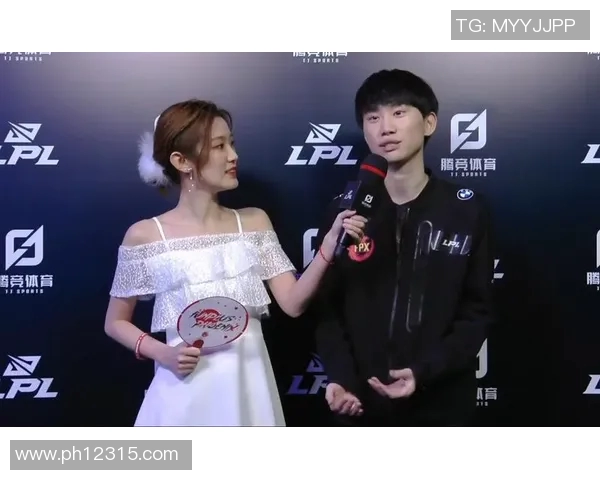 赛后复盘:RNG与FPX对决中的表现分析与状态评估 赛后复盘:RNG与FPX对决中的表现分析与状态评估
